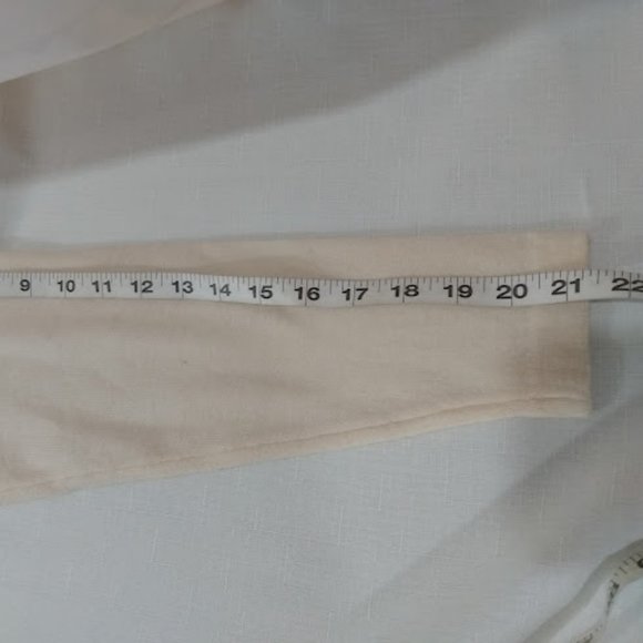 Antonella: Cream color pullover sweater. - Picture 6 of 6